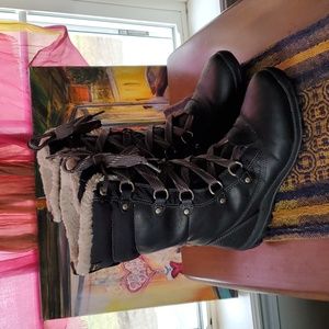 TIMBERLAND Women’s Mount Hope Mid Lace Up Waterproof Winter Snow Boots Black 8.5